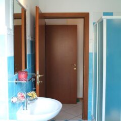 Отель Residenza Mediterranea Римини ванная