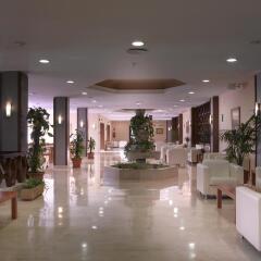 Fiesta Hotel Tanit - All Inclusive интерьер отеля