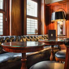 Normandy Hotel развлечения