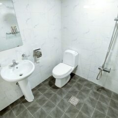 Welcomm Hostel Dongdaemun Сеул ванная
