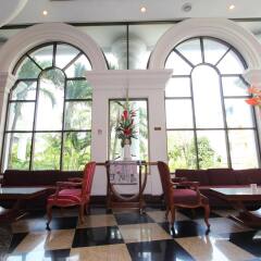 Camelot Hotel Pattaya интерьер отеля фото 3