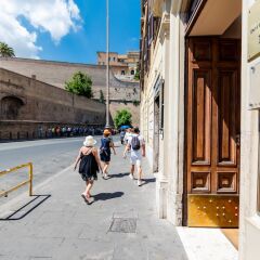 Отель Roma Charming Rooms фото 2