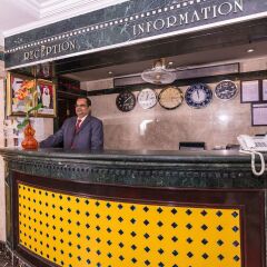 Victoria Hotel интерьер отеля