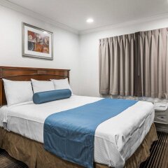 Отель Rodeway Inn & Suites Pacific Coast Highway США, Лос-Анджелес - отзывы, цены и фото номеров - забронировать отель Rodeway Inn & Suites Pacific Coast Highway онлайн комната для гостей фото 5
