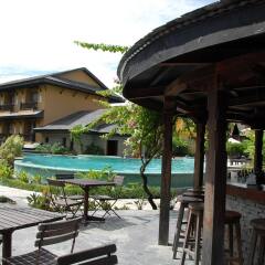 Отель Temple Tree Resort & Spa Непал, Покхара - отзывы, цены и фото номеров - забронировать отель Temple Tree Resort & Spa онлайн бассейн фото 2