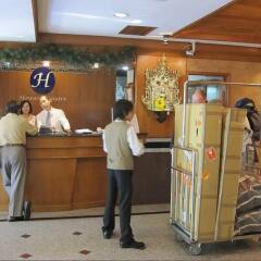 Отель Howard Square Boutique Hotel Таиланд, Бангкок - отзывы, цены и фото номеров - забронировать отель Howard Square Boutique Hotel онлайн интерьер отеля