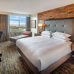 Travelodge Hotel Toronto Airport комната для гостей