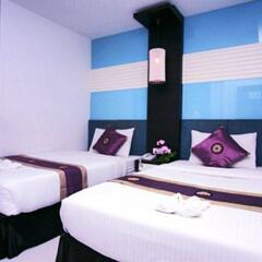 Отель Cozi Inn Bangkok Бангкок комната для гостей фото 4
