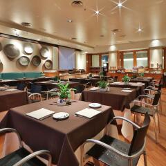 Best Western Plus Hotel Bologna гостиничный бар