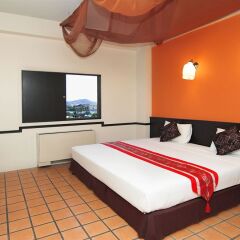 Rome Place Hotel 2* Улучшенный номер с различными типами кроватей