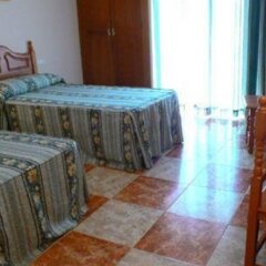 Hotel Monarque El Rodeo с домашними животными