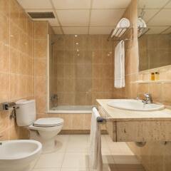 Arenas Atiram Hotel ванная