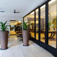 Отель Fraser Suites Singapore интерьер отеля