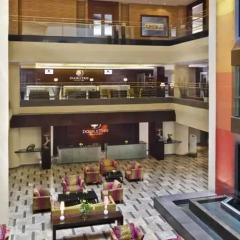 Отель DoubleTree by Hilton Hotel Aqaba Иордания, Акаба - 1 отзыв об отеле, цены и фото номеров - забронировать отель DoubleTree by Hilton Hotel Aqaba онлайн интерьер отеля фото 3
