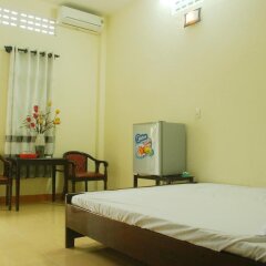 Отель Homestay Hong Cong Хойан комната для гостей фото 3
