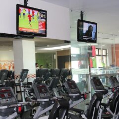 Hotel Real Zapopan фитнесс-зал