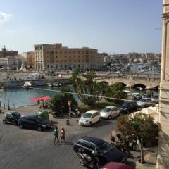 Отель B&B Del Centro Storico Ortigia Италия, Сиракуза - отзывы, цены и фото номеров - забронировать отель B&B Del Centro Storico Ortigia онлайн балкон