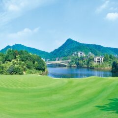 Отель The Interlaken OCT Hotel Shenzhen Китай, Шэньчжэнь - отзывы, цены и фото номеров - забронировать отель The Interlaken OCT Hotel Shenzhen онлайн спортивное сооружение