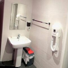 Smart Hyde Park Inn Hostel ванная