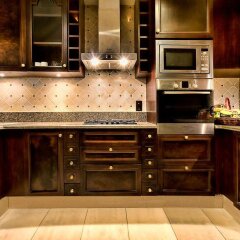 Апартаменты Downtown Al Bahar Apartments Дубай в номере