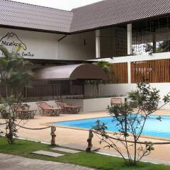 Отель Maekok River Village Resort бассейн фото 2