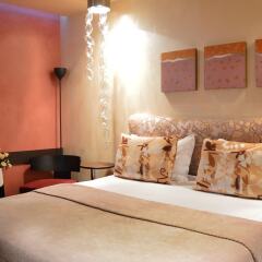 Отель Les Fleurs Boutique Hotel Болгария, София - отзывы, цены и фото номеров - забронировать отель Les Fleurs Boutique Hotel онлайн комната для гостей фото 2