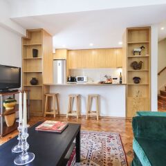 Отель Campo Ourique Duplex by Homing Португалия, Лиссабон - отзывы, цены и фото номеров - забронировать отель Campo Ourique Duplex by Homing онлайн комната для гостей фото 3