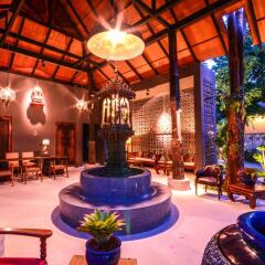 Отель Ananta Thai Pool Villas Resort Phuket интерьер отеля