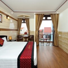 Отель White Cloud Homestay Хойан комната для гостей фото 5