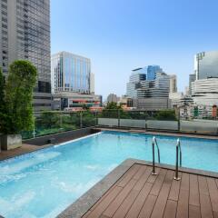 Отель Aspira Grand Regency Sukhumvit 22 Таиланд, Бангкок - отзывы, цены и фото номеров - забронировать отель Aspira Grand Regency Sukhumvit 22 онлайн бассейн фото 2