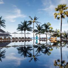 Отель The Surin Phuket бассейн фото 2
