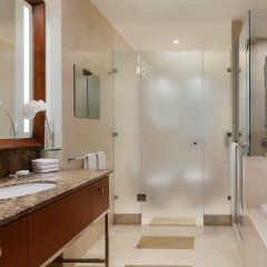 Shangri-La Apartments in Doha, Qatar from 177$, photos, reviews - zenhotels.com bathroom