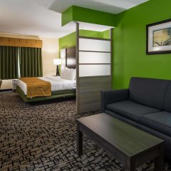 Best Western Crown Inn & Suites in Pembroke, United States of America from 128$, photos, reviews - zenhotels.com guestroom photo 4