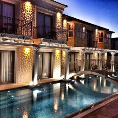 Hotel De Gold Alacati Чешме бассейн