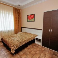Гостиница Guest house Viktoriya в Сочи 1 отзыв об отеле, цены и фото номеров - забронировать гостиницу Guest house Viktoriya онлайн комната для гостей фото 4