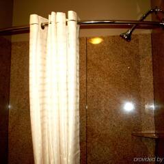 Отель Candlewood Suites Vicksburg ванная