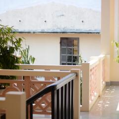 Отель Han Thuyen Homestay балкон