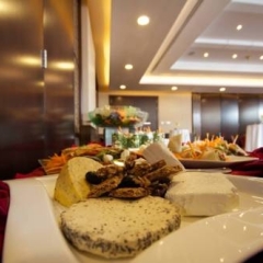 Oasis Court Hotel Apartments питание