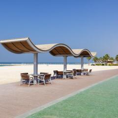 Park Regis Boutique Hotel пляж