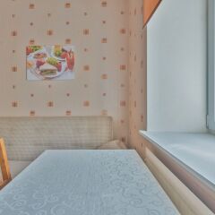 Отель Flathome24 Near Metro Komendanskiy Prospect Санкт-Петербург комната для гостей фото 3
