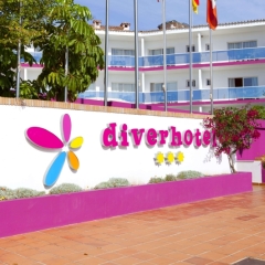 Отель Diverhotel Dino Marbella пляж фото 2