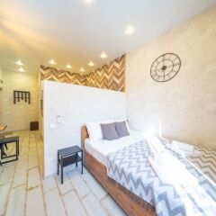 Апартаменты More Apartments na Tsvetochnoy 30 Сочи комната для гостей