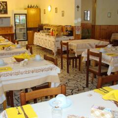 Отель Albergo Villalma Римини питание