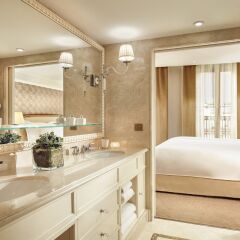 Отель Hôtel Splendide Royal Paris ванная