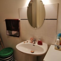 Chambre tout confort in Chevaigne, France from 44$, photos, reviews - zenhotels.com bathroom
