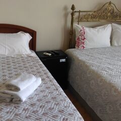 Отель Golden Horn Guesthouse сейф в номере