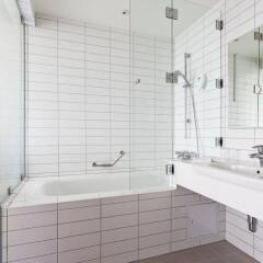 Гостиница Park Inn by Radisson Sheremetyevo Airport Moscow ванная