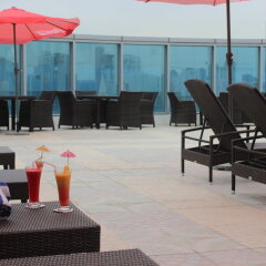 Отель Grand Excelsior Hotel Sharjah ОАЭ, Шарджа - 1 отзыв об отеле, цены и фото номеров - забронировать отель Grand Excelsior Hotel Sharjah онлайн пляж