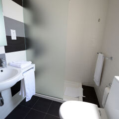 Отель Day's Inn Hotel & Residence Мальта, Слима - отзывы, цены и фото номеров - забронировать отель Day's Inn Hotel & Residence онлайн ванная