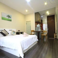 Апартаменты Smiley Apartment 13 - Adults Only комната для гостей фото 2